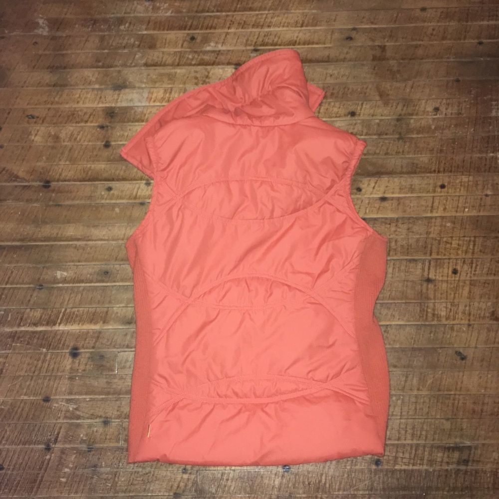 Lucy quilted cloud collared tangerine M polyester vest - Picture 3 of 3